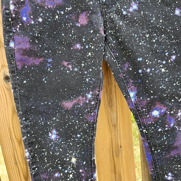 HOT TOPIC XXX RUDE Galaxy Print Skinny Jeans Size 32 - Picture 3 of 9